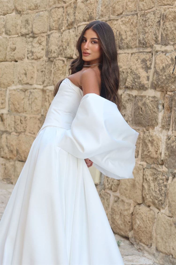 השמלה הראשונה, צילום: Socialz_co