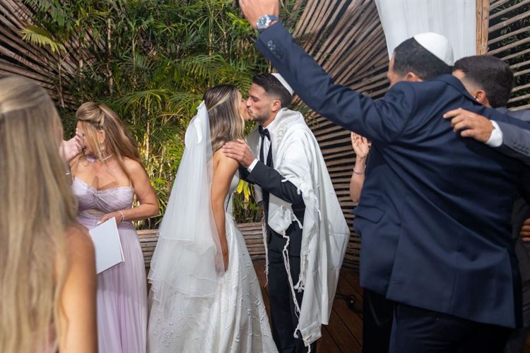 צילום: ניצן גינת ואלכס אושרוב