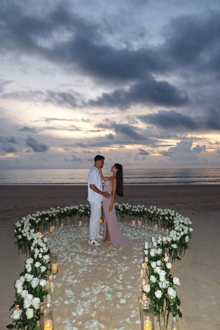 הצעת נישואין מרגשת בתיאלנד