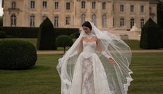 שמלות כלה  - לי גרבנאו