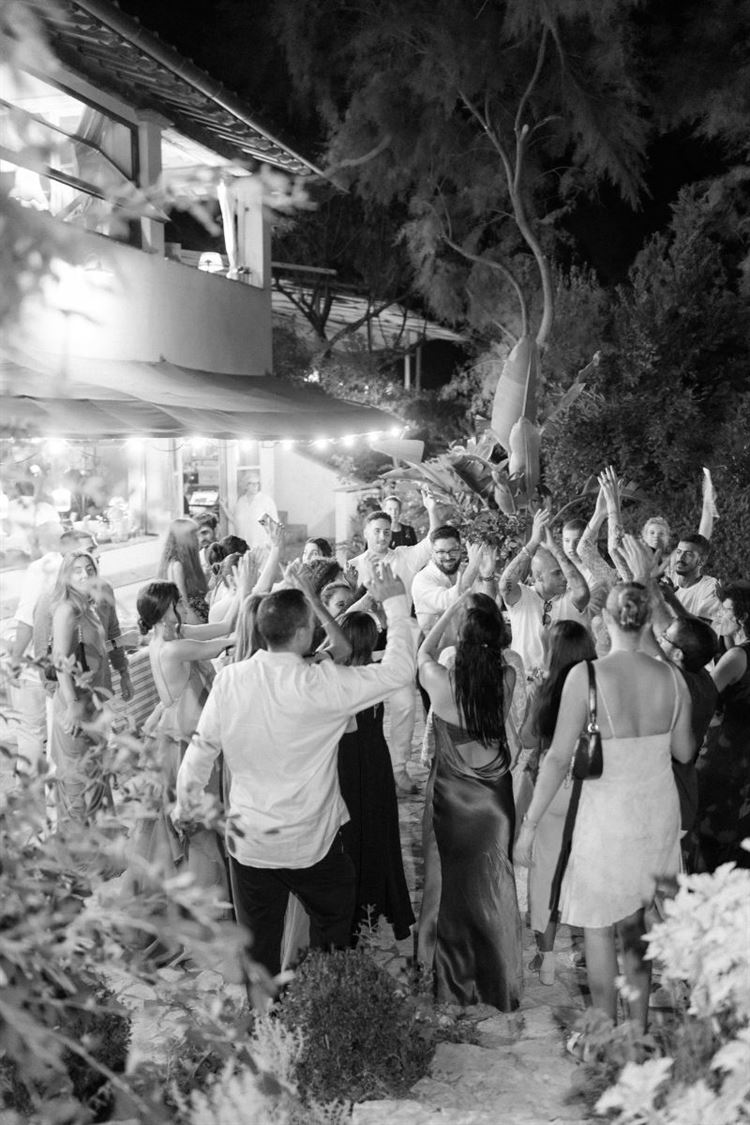 צילום: sayuriweddings, angelicamuzzi.ph
