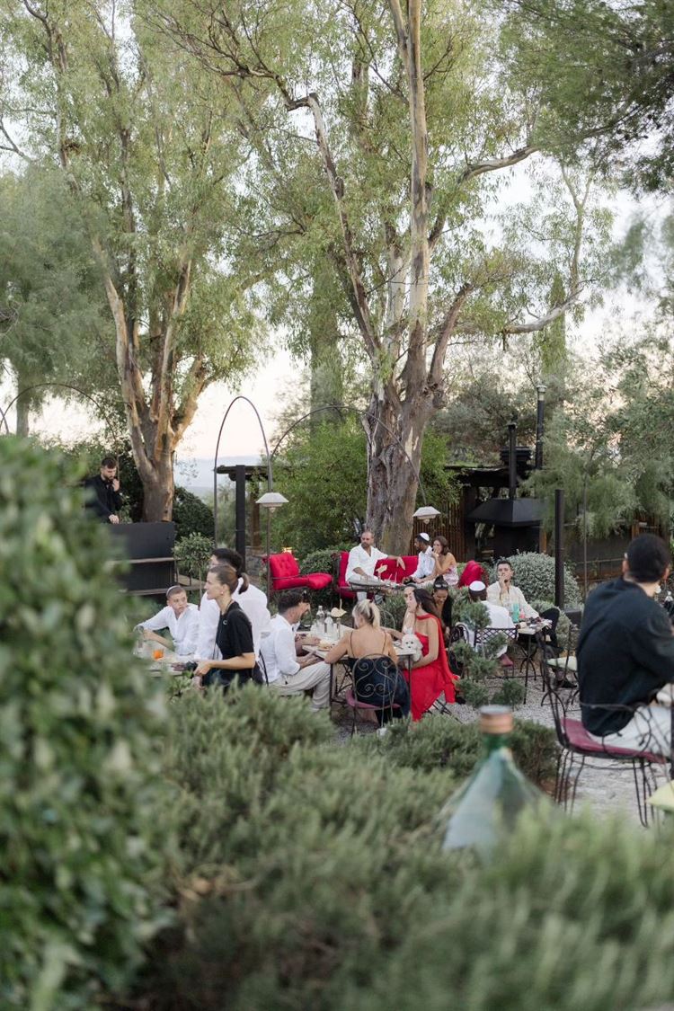 צילום: sayuriweddings, angelicamuzzi.ph