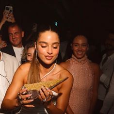 חוזרות לטופ: עוגות החתונה עושות קאמבק נוצץ