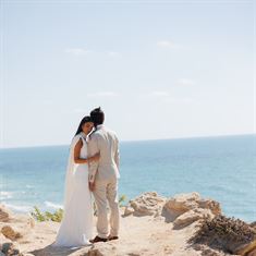 כשהים מחליף את האולם: החתונה של נעם ודניאל 