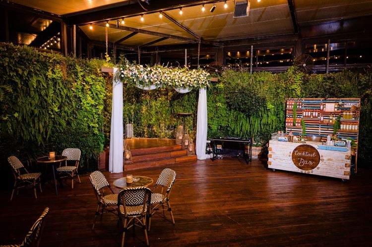 הגלריה, כפר ויתקין, צילום: וואלה מזל טוב