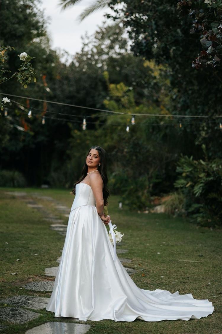 AVIRA (דניאל דיין)