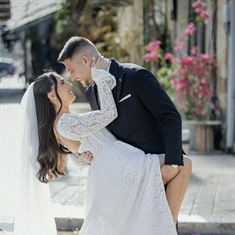 בין מלחמות, דחיות והמון אהבה: החתונה של רותם וליאור הייתה שווה את ההמתנה